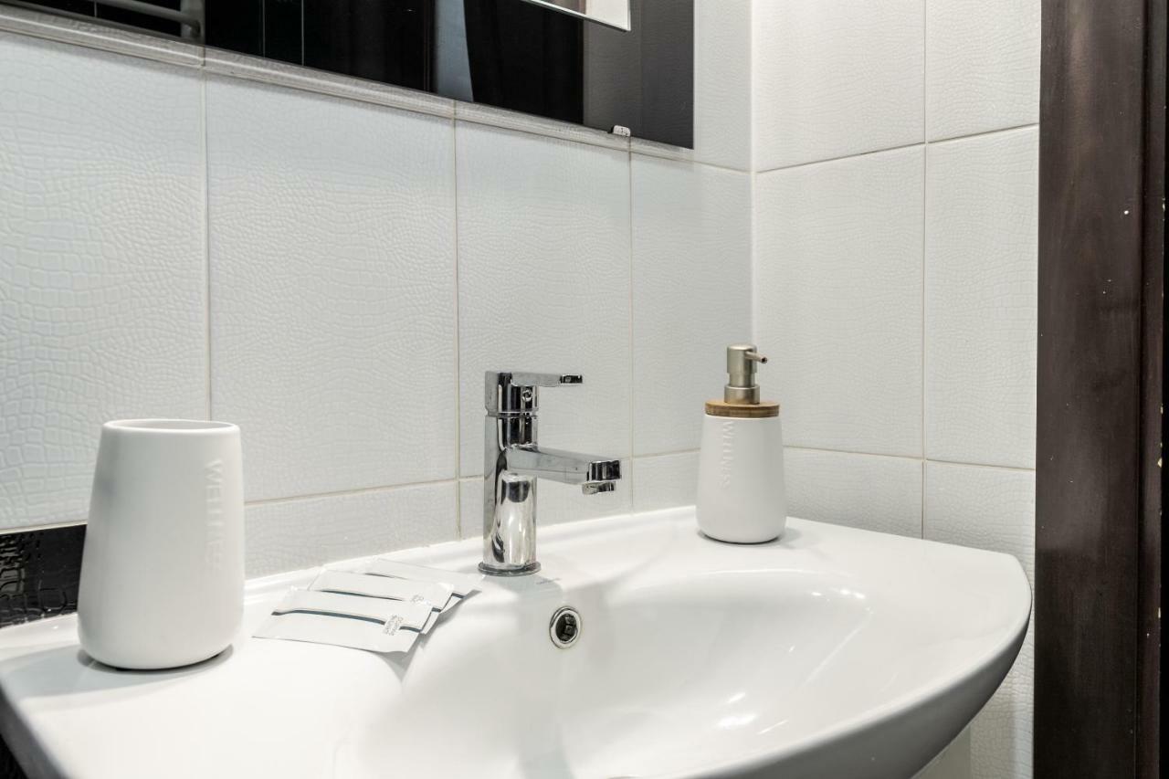 לבוב Inshiapartments On Bohomolʹtsya Str מראה חיצוני תמונה